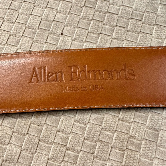 Brown Leather Allen Edmonds Belt with Silver Buckle - Picture 5 of 5